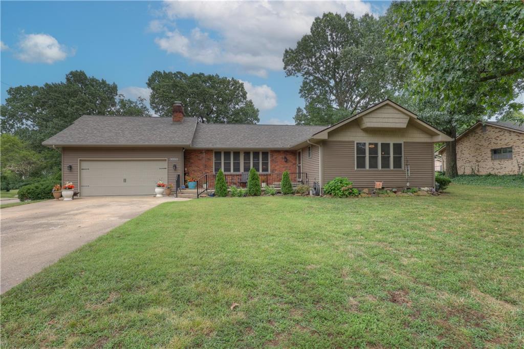 Listing Photo MLS #HMS2572361