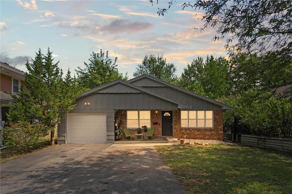 Listing Photo MLS #HMS2572395