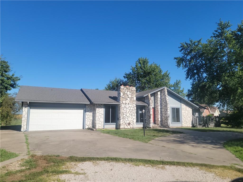 Listing Photo MLS #HMS2572417