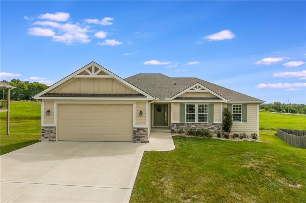 Listing Photo MLS #HMS2572494
