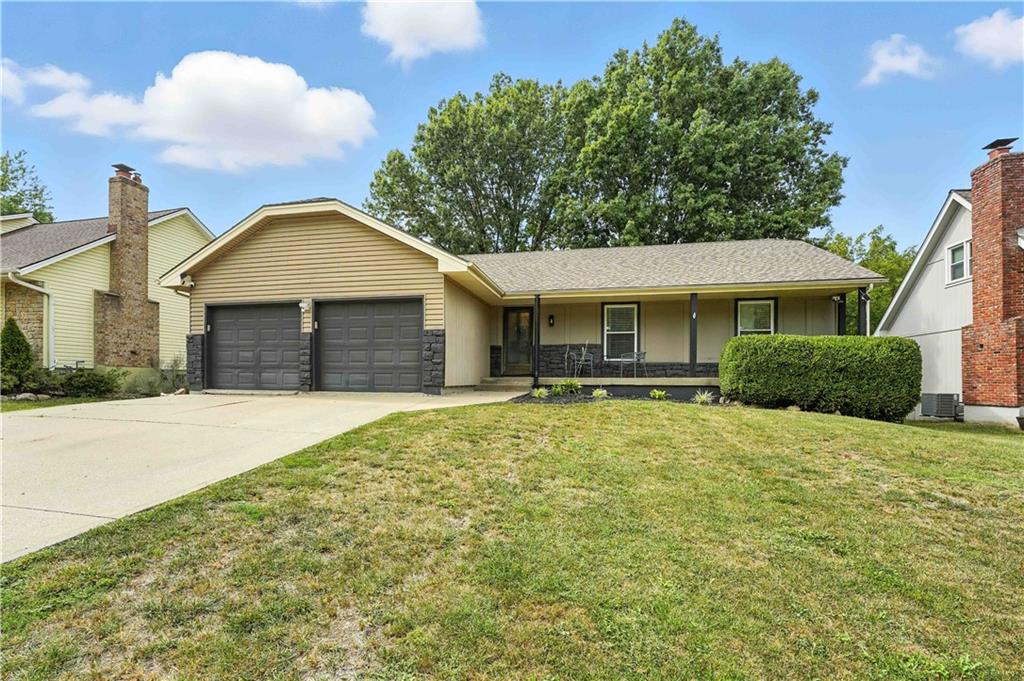 Listing Photo MLS #HMS2572517