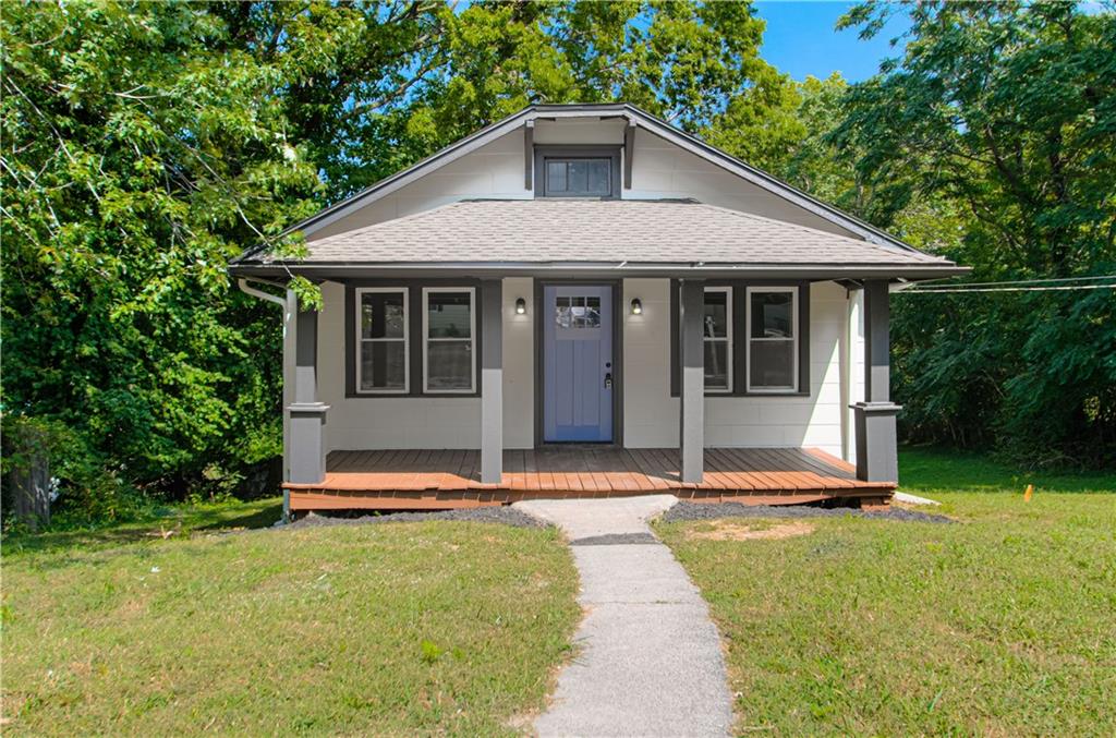 Listing Photo MLS #HMS2572570