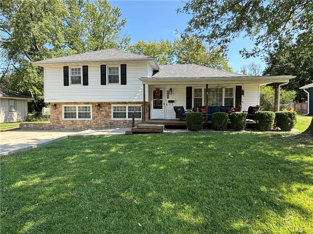 Listing Photo MLS #HMS2572581