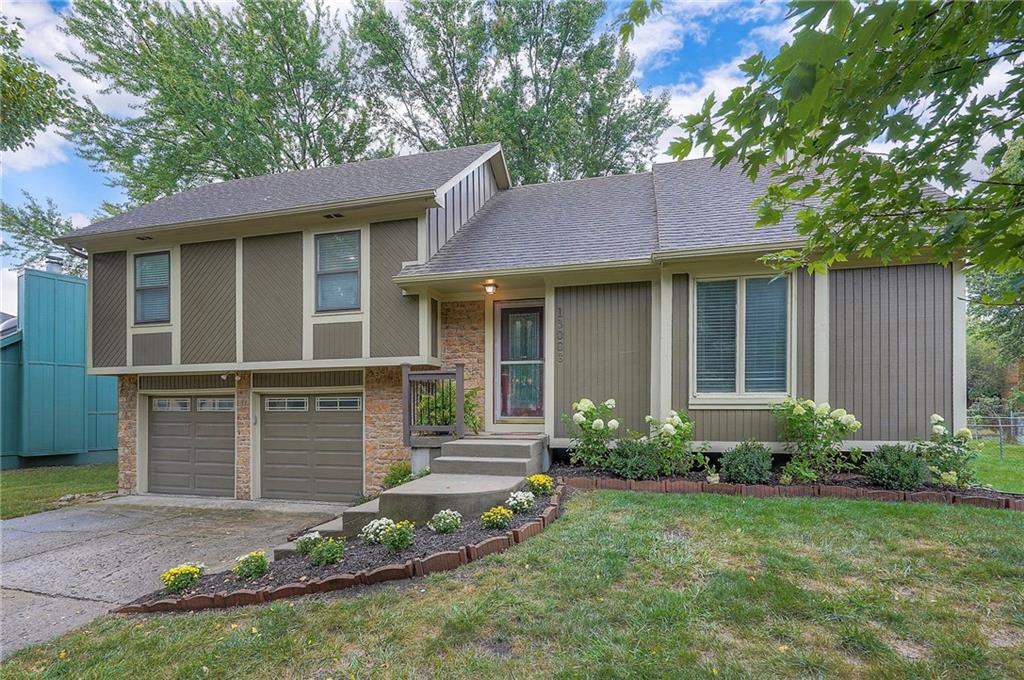 Listing Photo MLS #HMS2572648