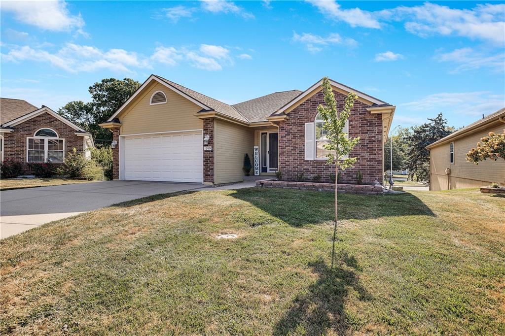 Listing Photo MLS #HMS2572657