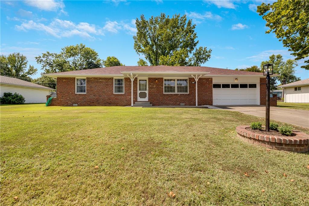 Listing Photo MLS #HMS2572667