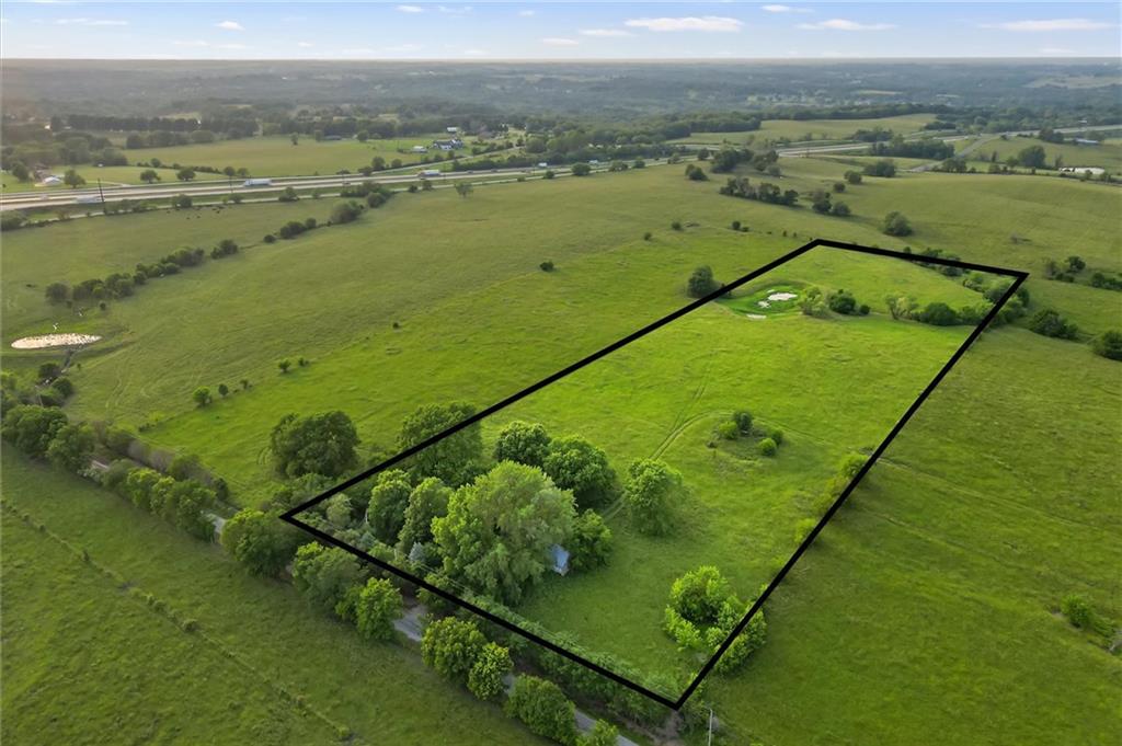 Listing Photo MLS #HMS2572707