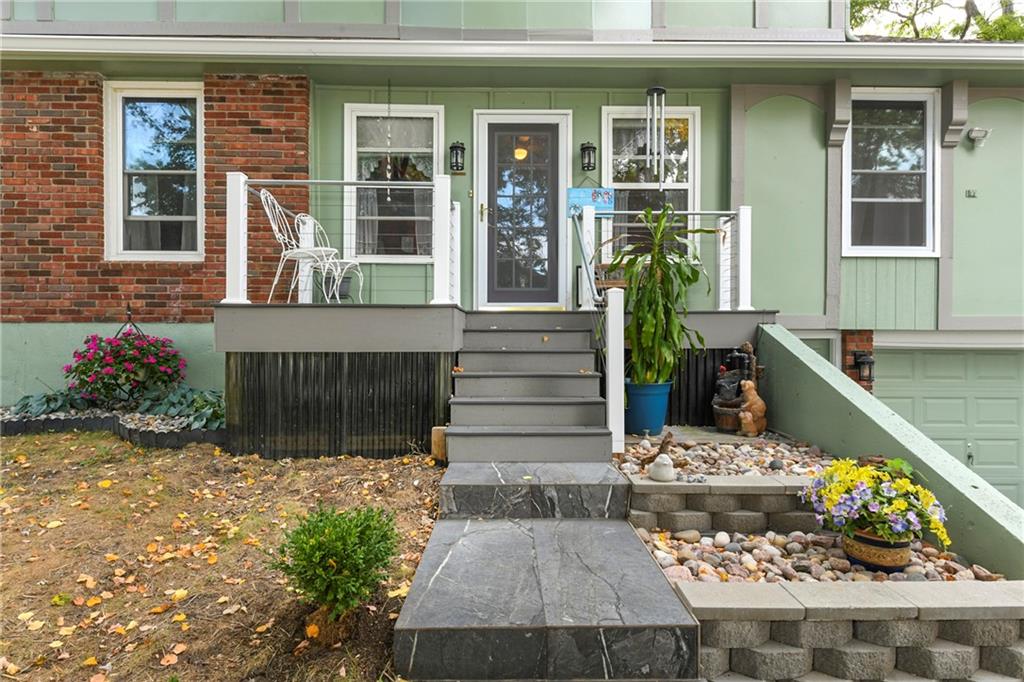 Listing Photo MLS #HMS2572737