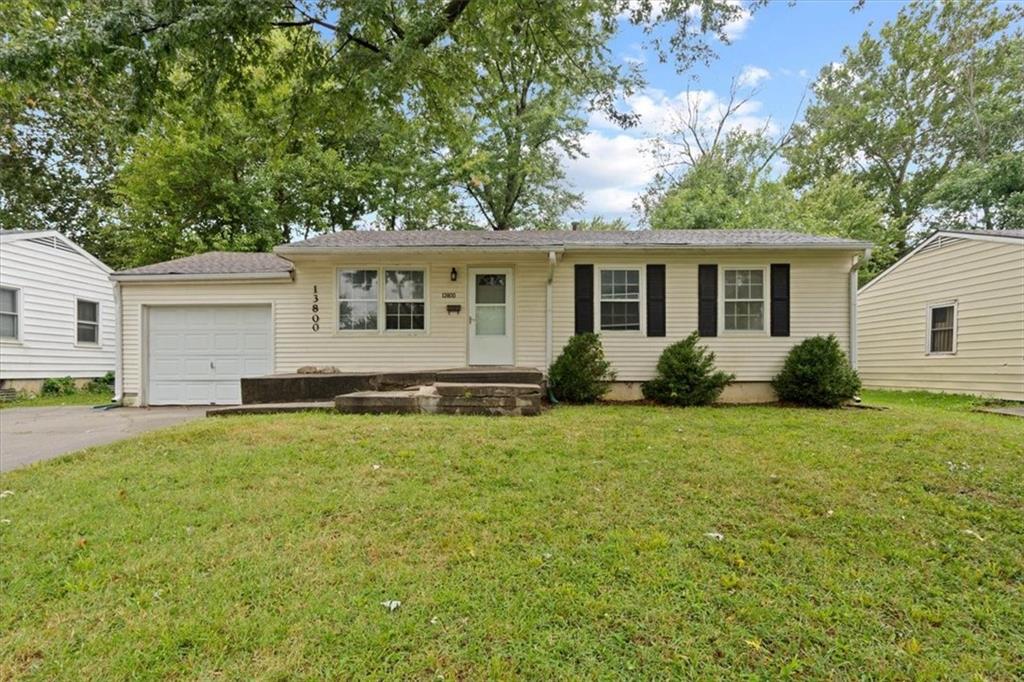 Listing Photo MLS #HMS2573805