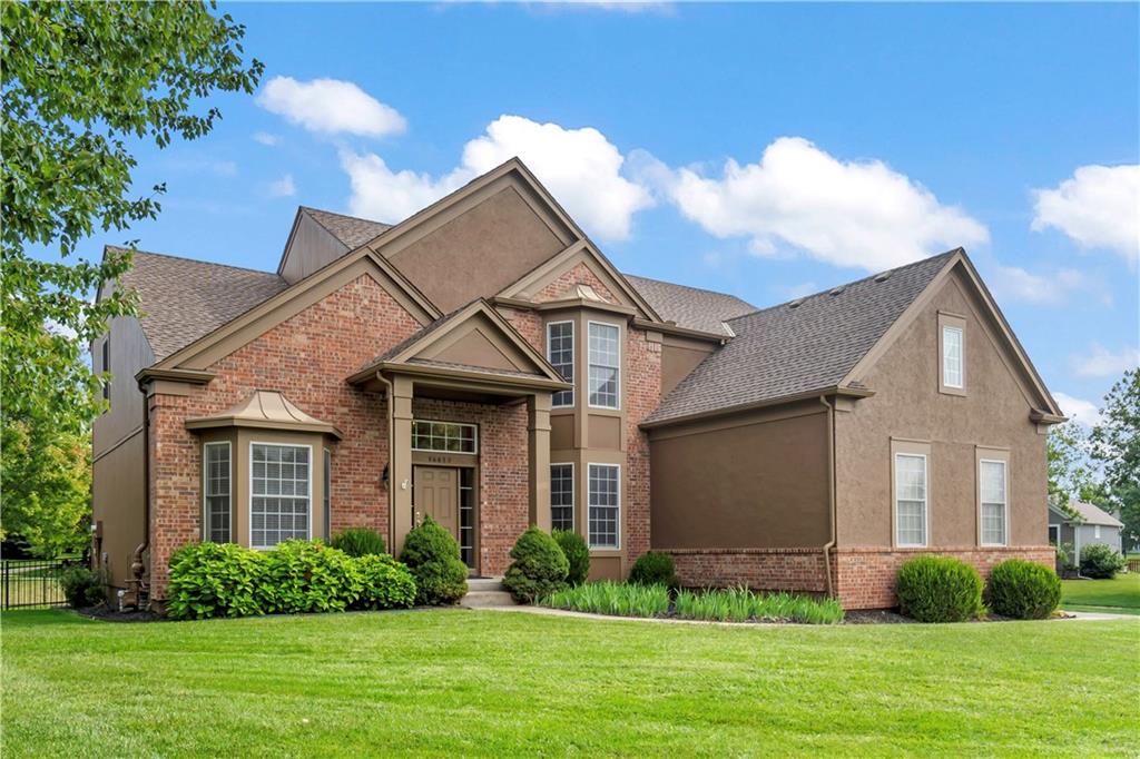 Listing Photo MLS #HMS2573838