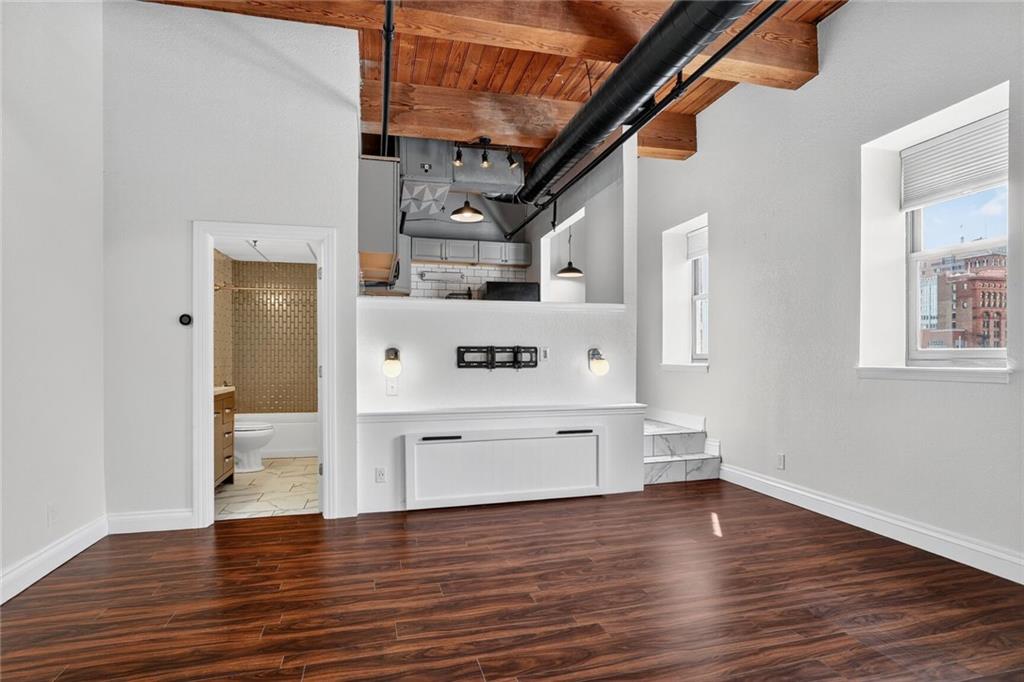 Listing Photo MLS #HMS2573915