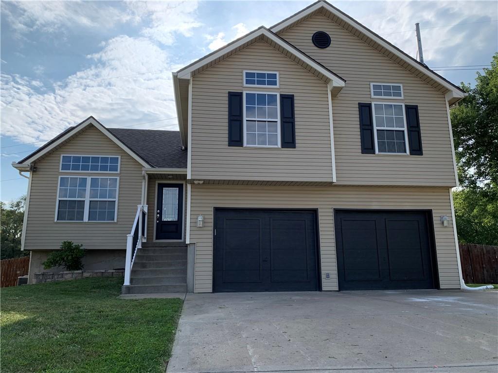 Listing Photo MLS #HMS2574125