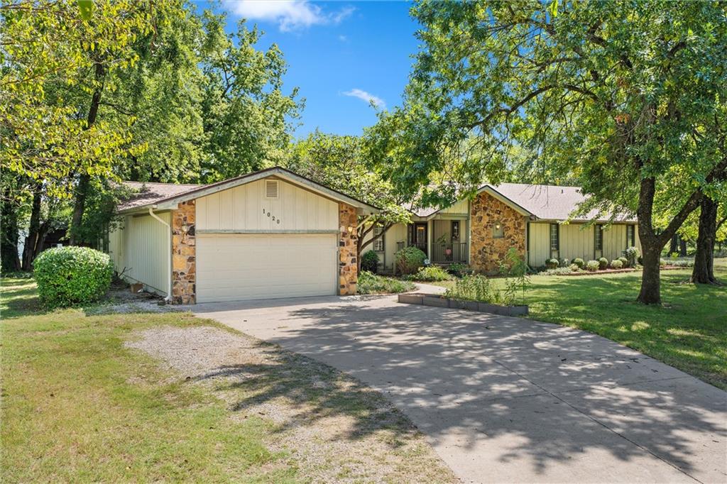 Listing Photo MLS #HMS2574200