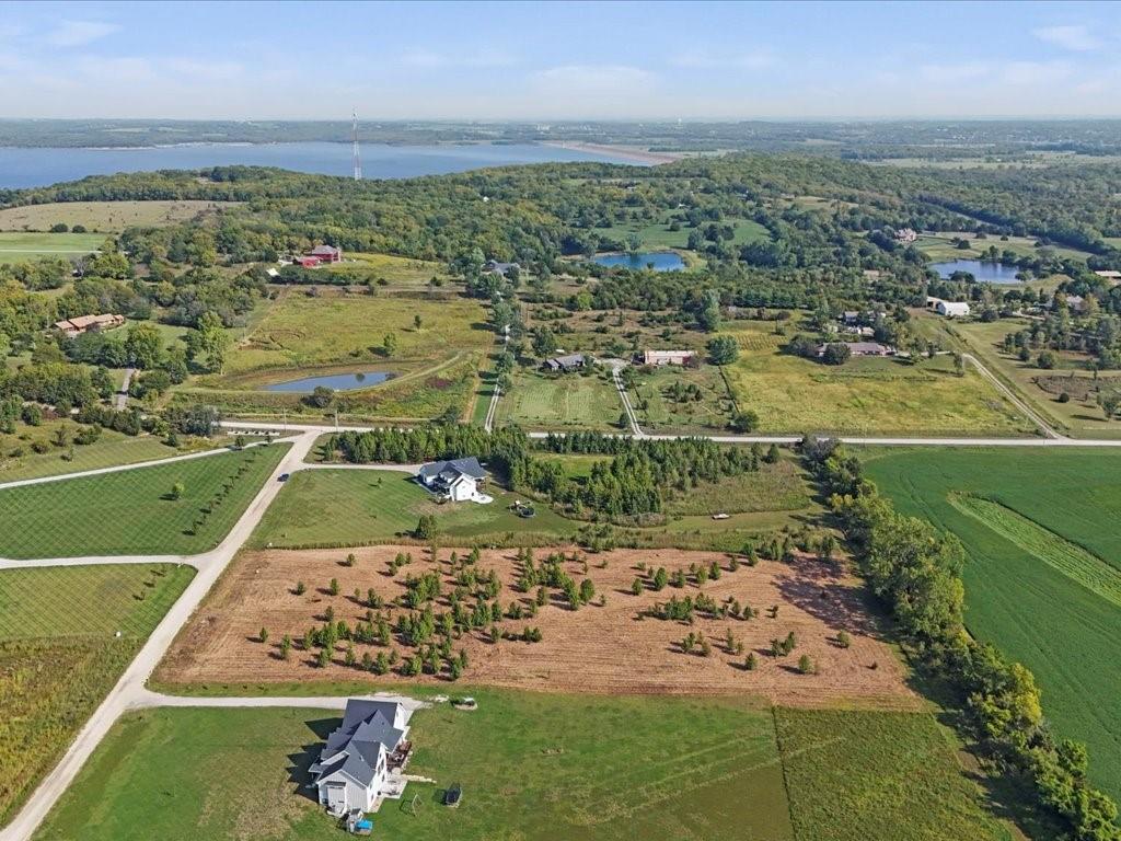 Listing Photo MLS #HMS2574226