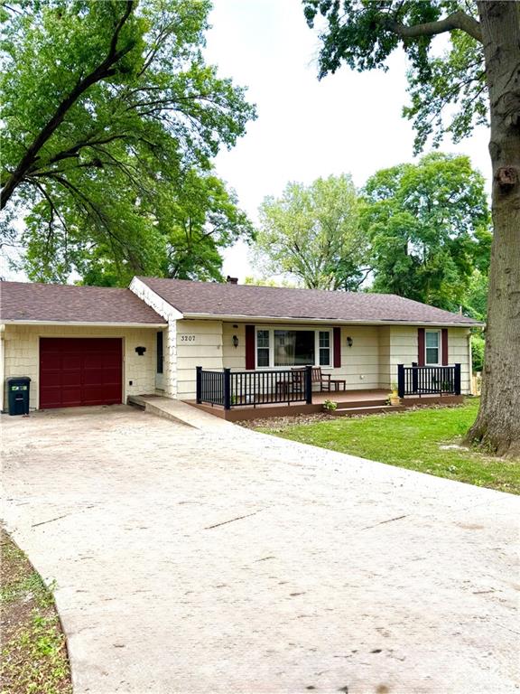 Listing Photo MLS #HMS2574257