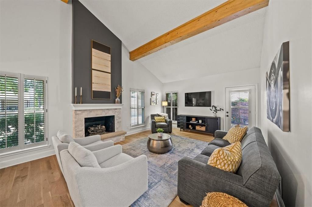 Listing Photo MLS #HMS2574347