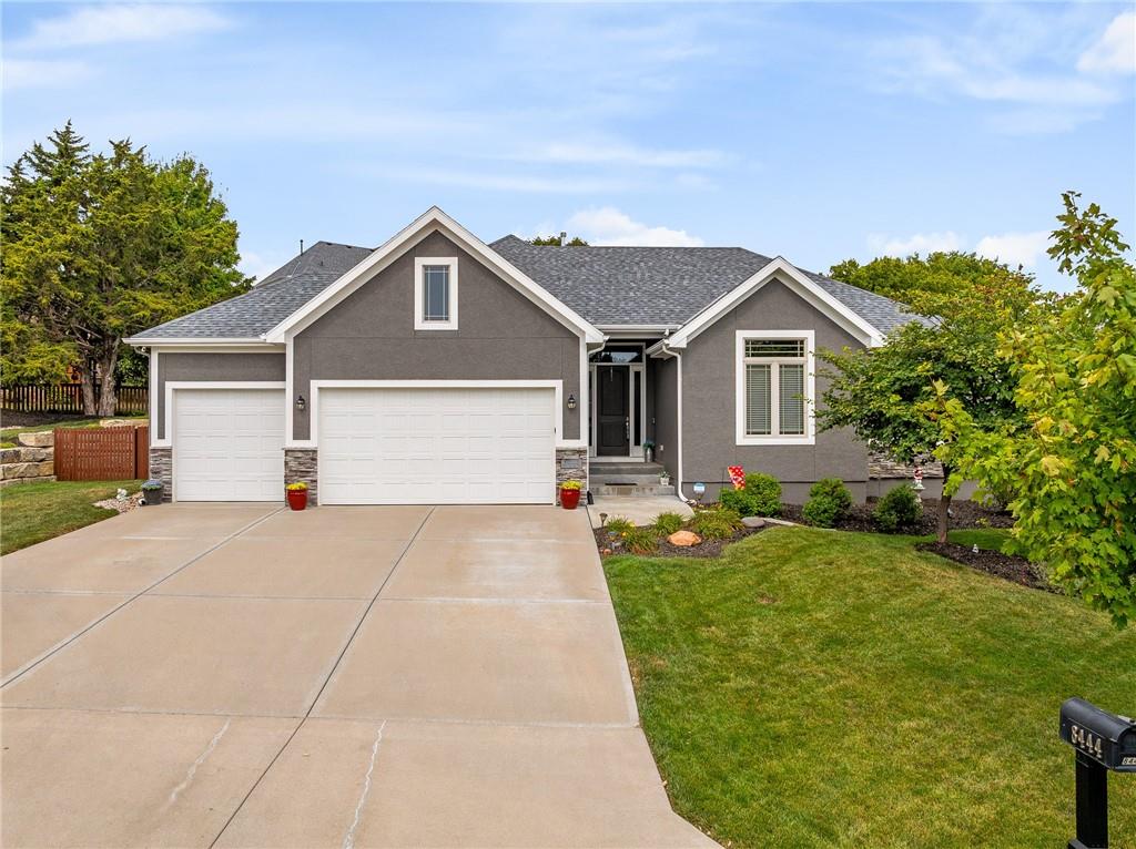 Listing Photo MLS #HMS2574357