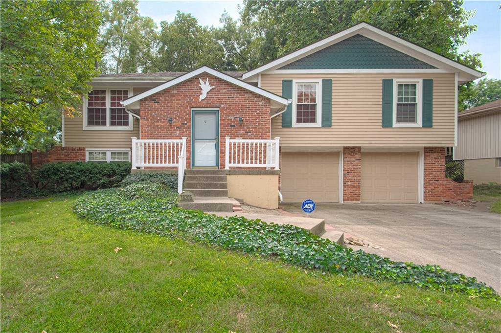 Listing Photo MLS #HMS2574387