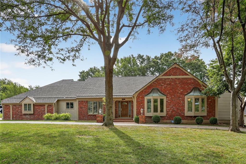 Listing Photo MLS #HMS2574428