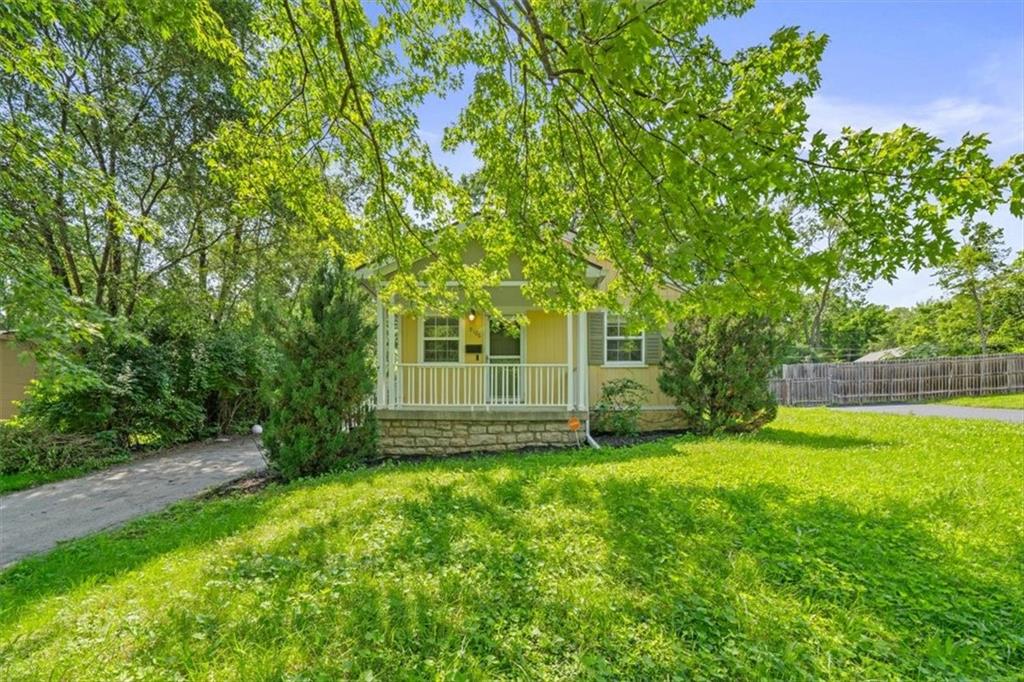 Listing Photo MLS #HMS2574476