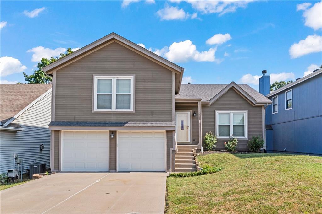 Listing Photo MLS #HMS2574561