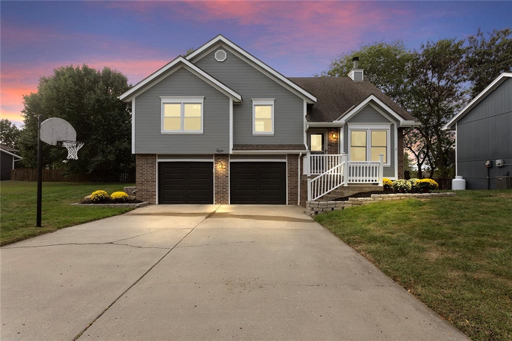 Listing Photo MLS #HMS2574607