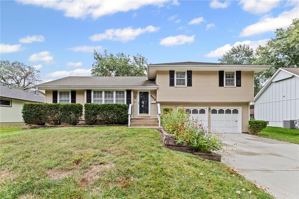 Listing Photo MLS #HMS2574743