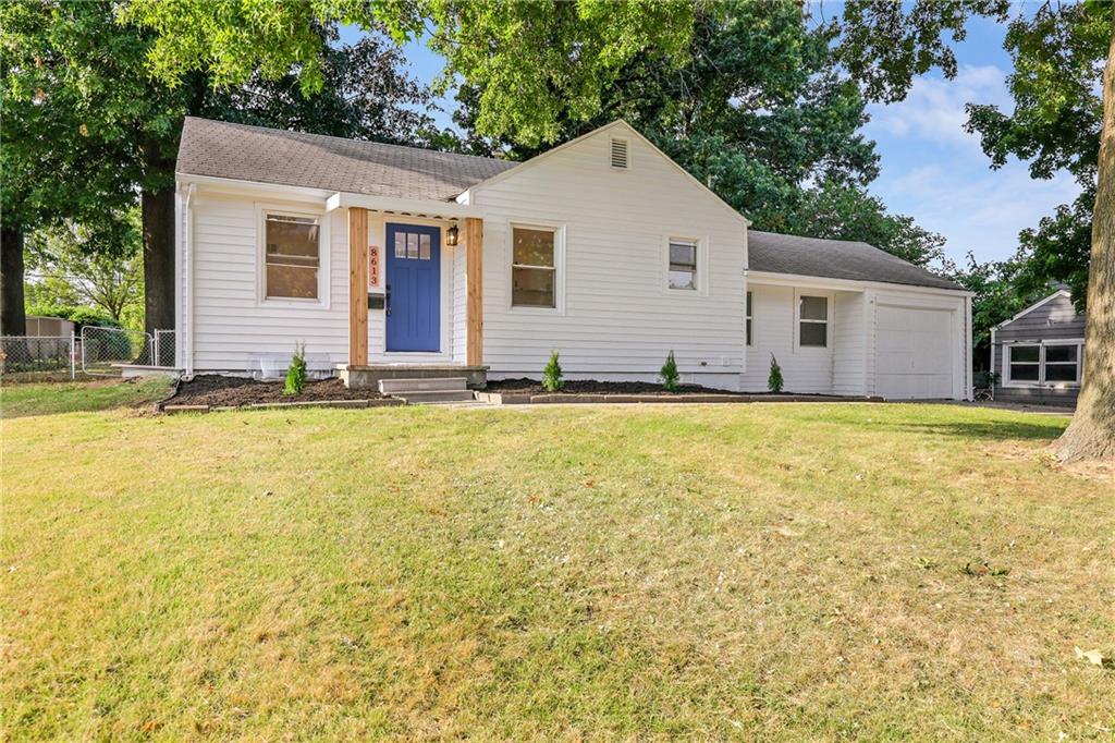 Listing Photo MLS #HMS2574790
