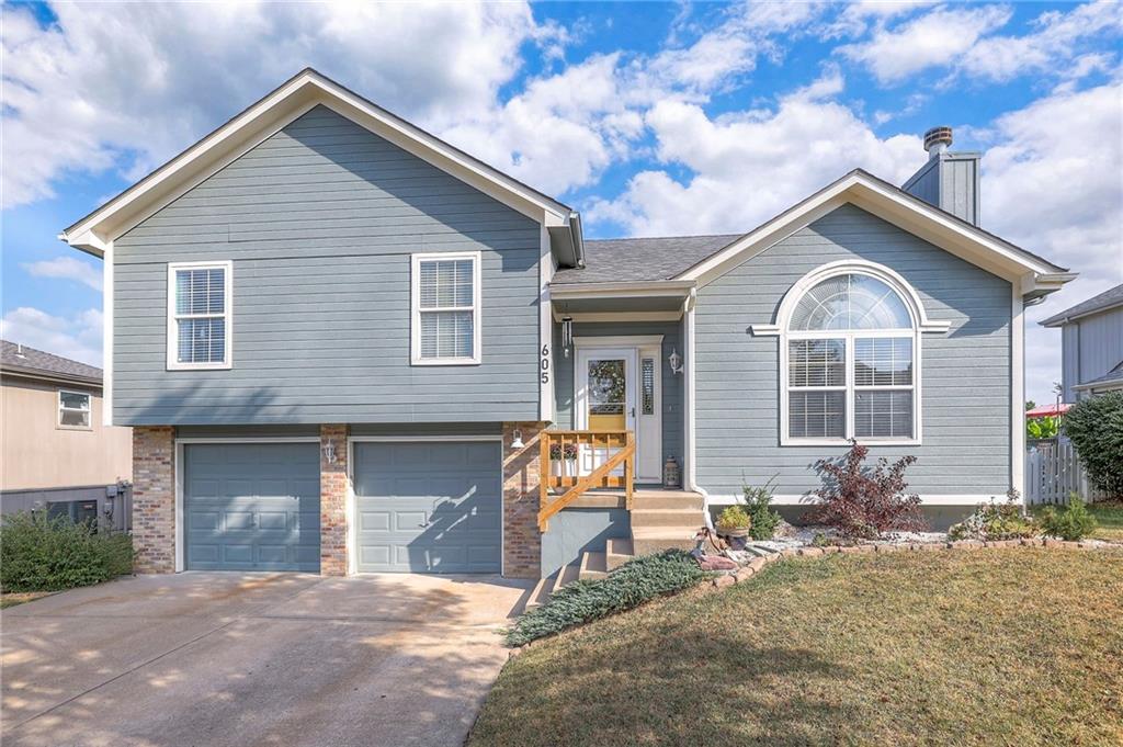 Listing Photo MLS #HMS2574907