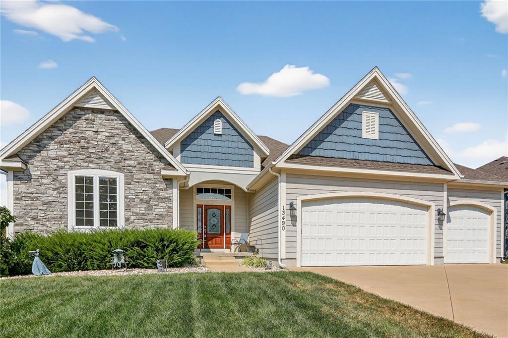 Listing Photo MLS #HMS2574948