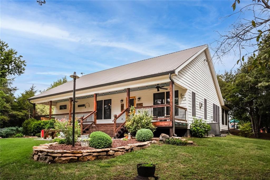 Listing Photo MLS #HMS2574980