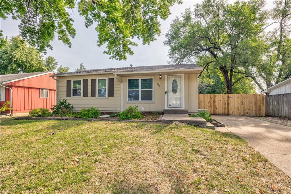 Listing Photo MLS #HMS2575007
