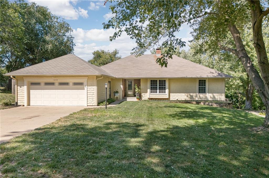 Listing Photo MLS #HMS2575017