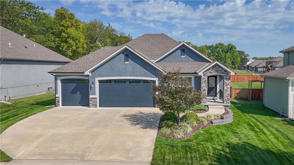 Listing Photo MLS #HMS2575067