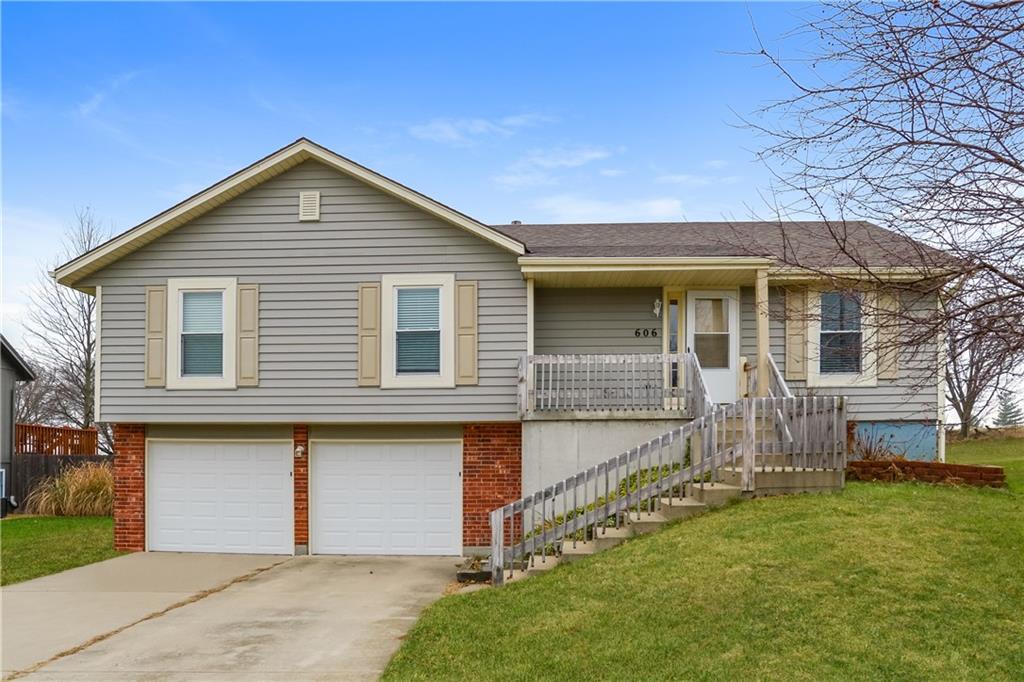 Listing Photo MLS #HMS2575106