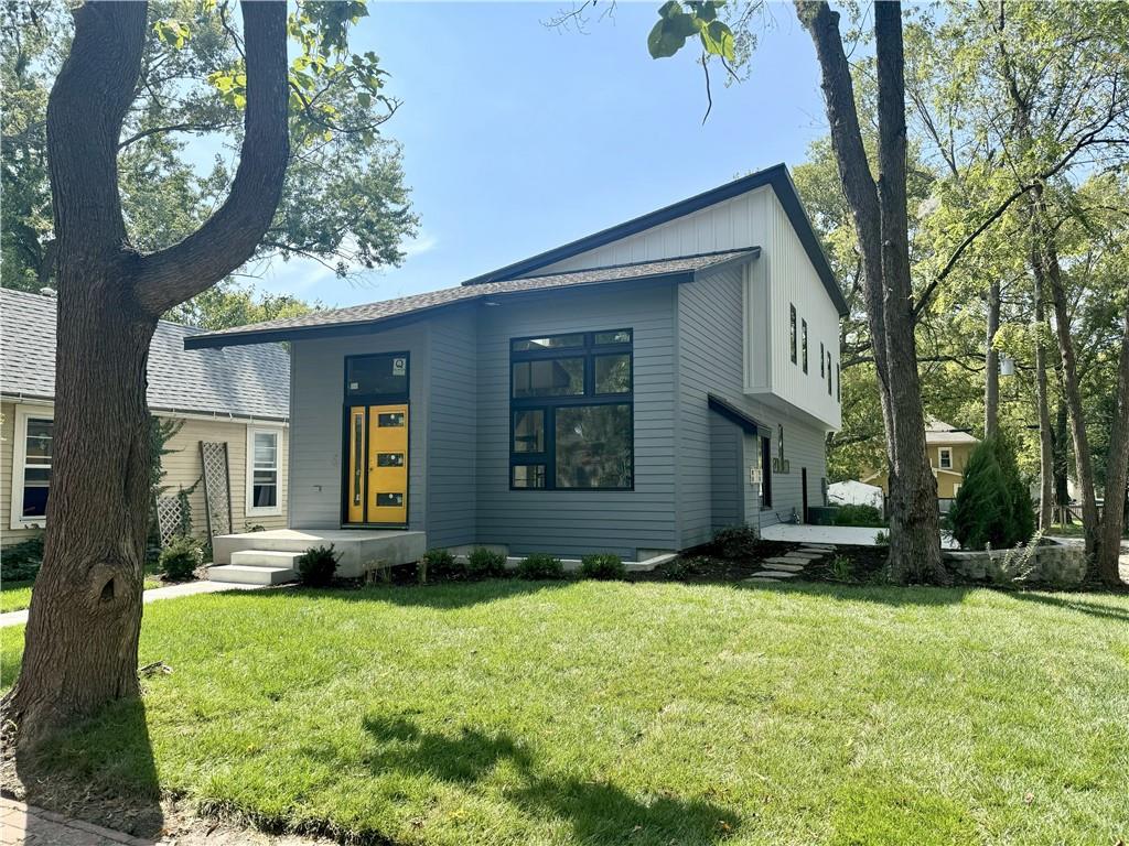 Listing Photo MLS #HMS2575137