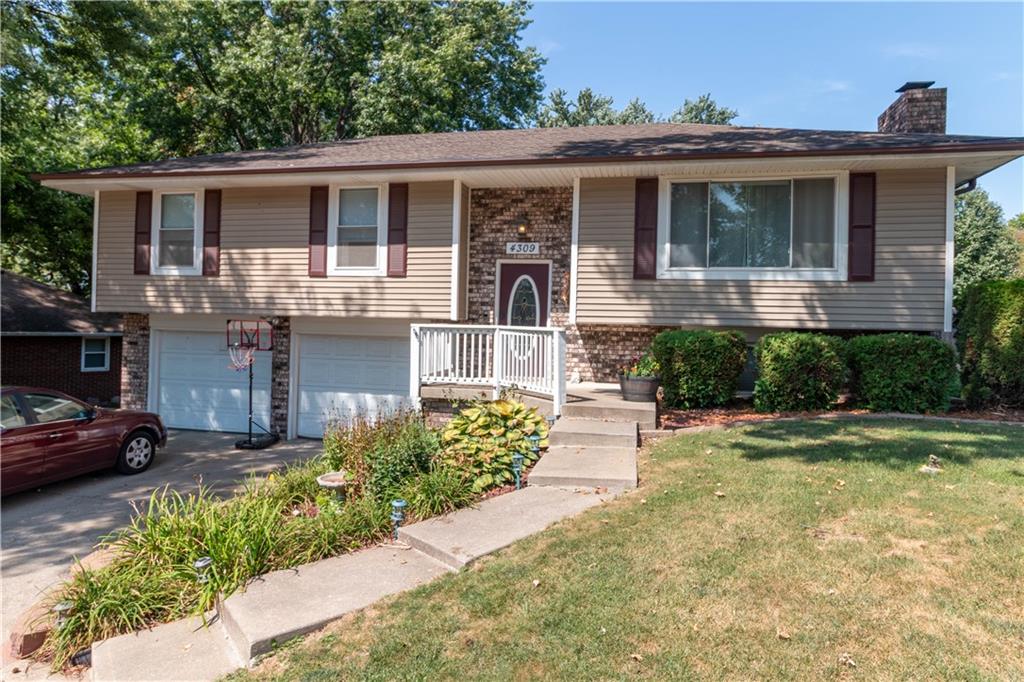 Listing Photo MLS #HMS2575206