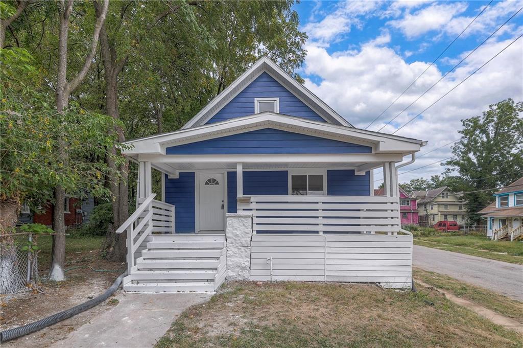 Listing Photo MLS #HMS2575227