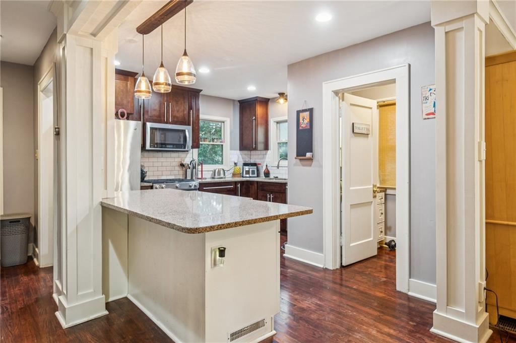 Listing Photo MLS #HMS2575409