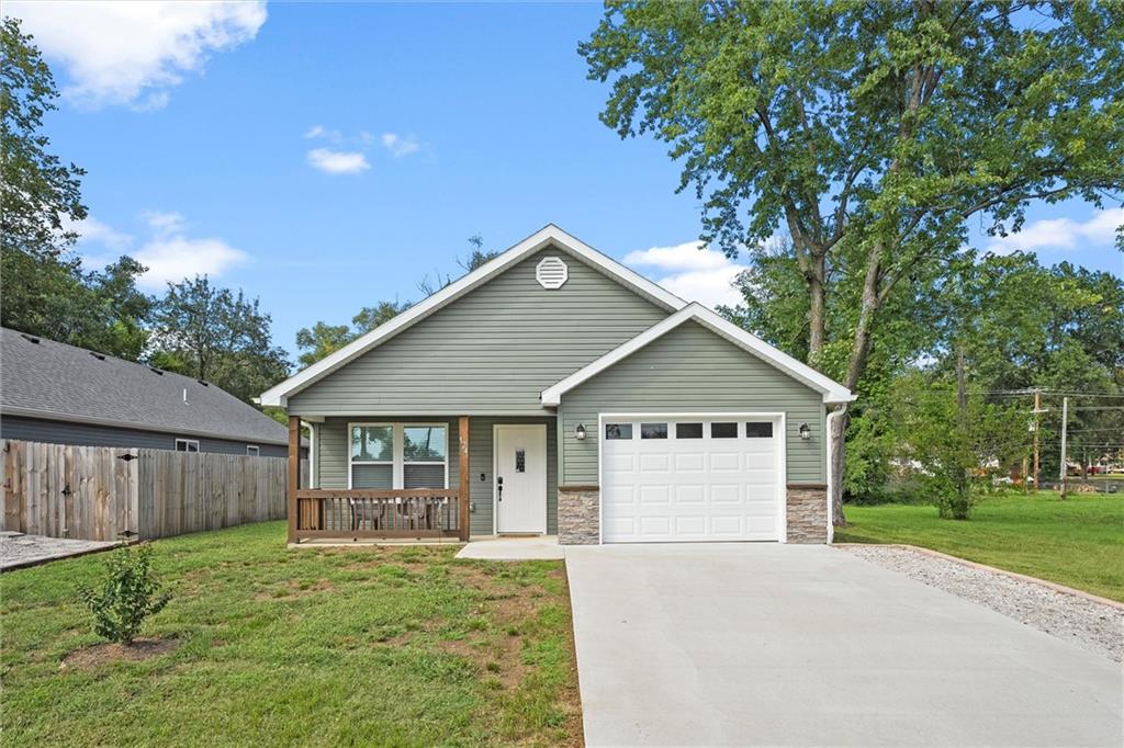 Listing Photo MLS #HMS2575420