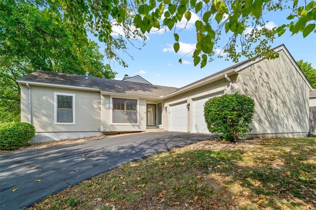 Listing Photo MLS #HMS2575432