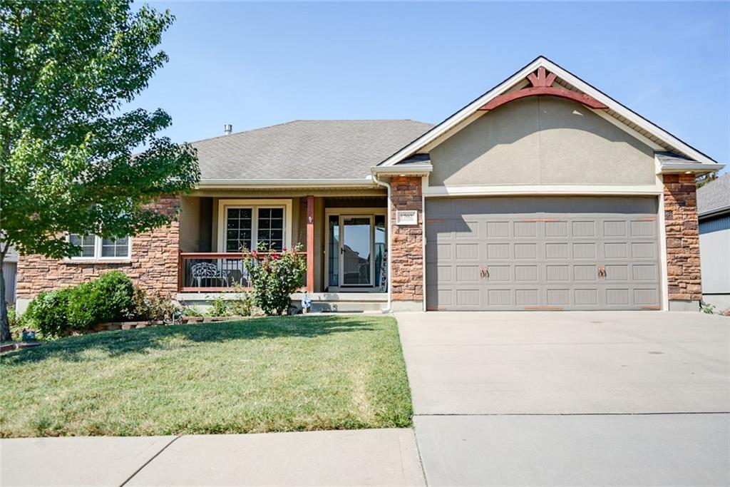 Listing Photo MLS #HMS2575492
