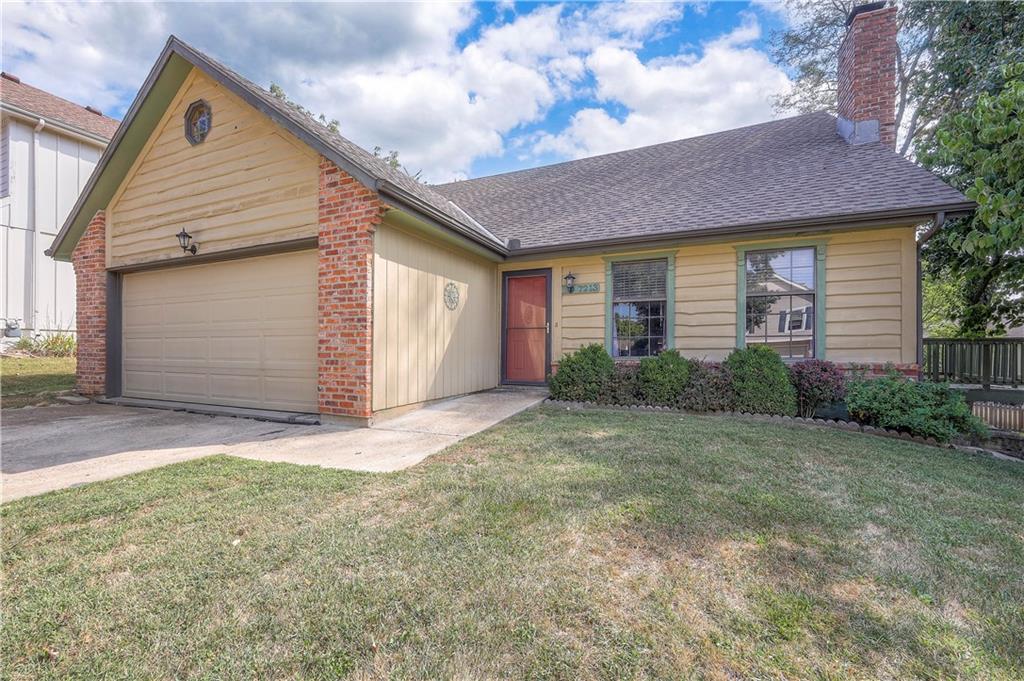 Listing Photo MLS #HMS2575540