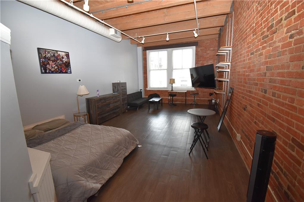 Listing Photo MLS #HMS2575574