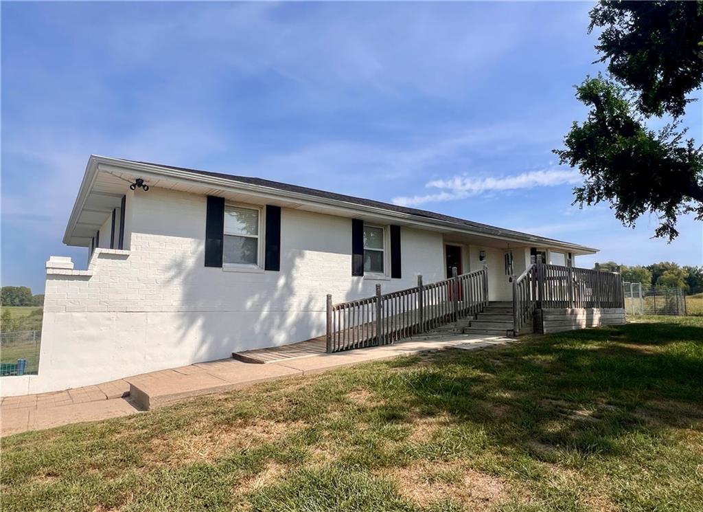 Listing Photo MLS #HMS2575576