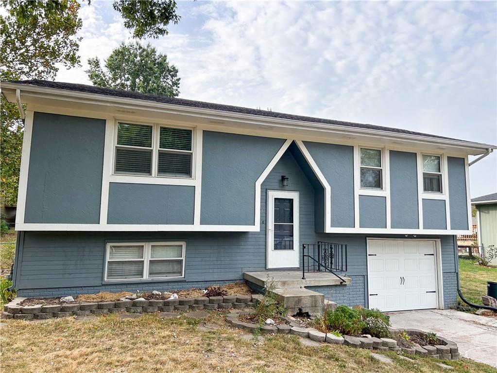 Listing Photo MLS #HMS2575659