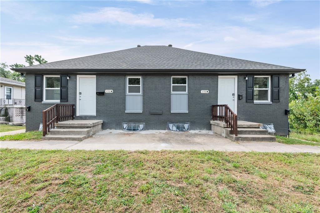 Listing Photo MLS #HMS2575677