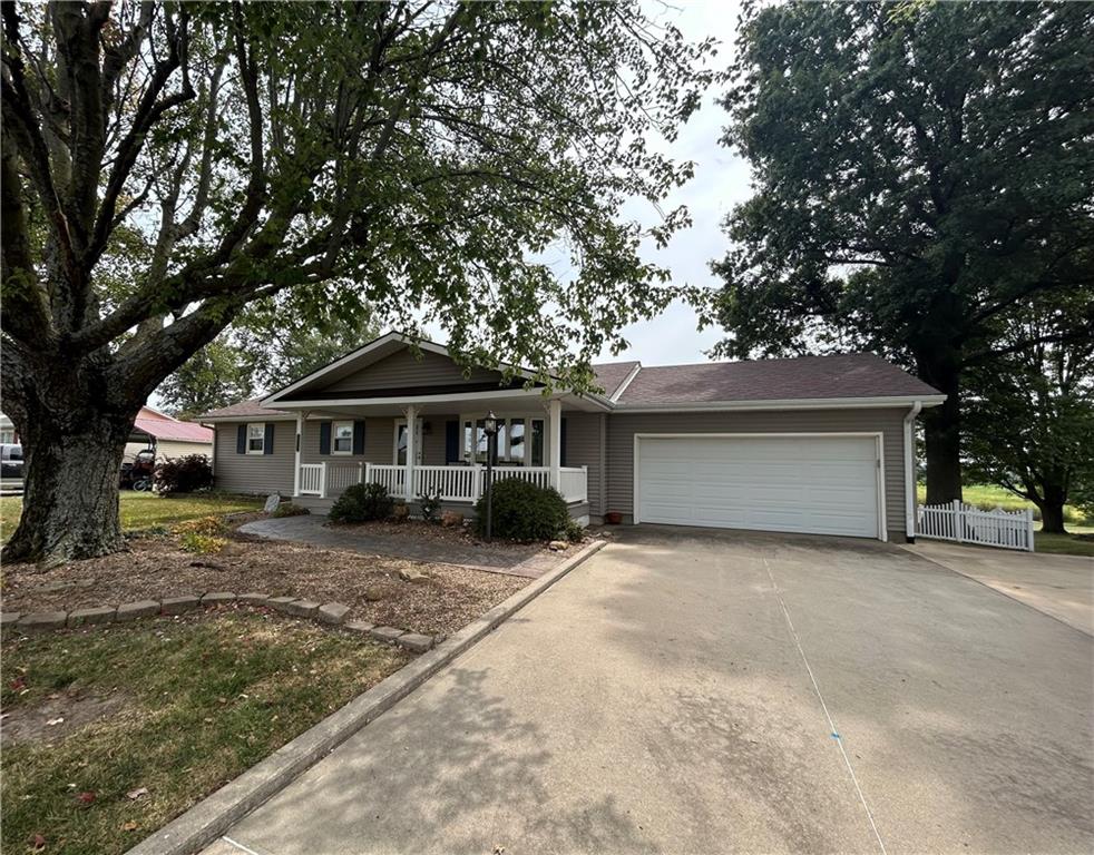 Listing Photo MLS #HMS2575702