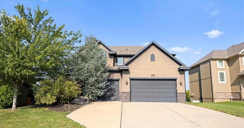 Listing Photo MLS #HMS2575797