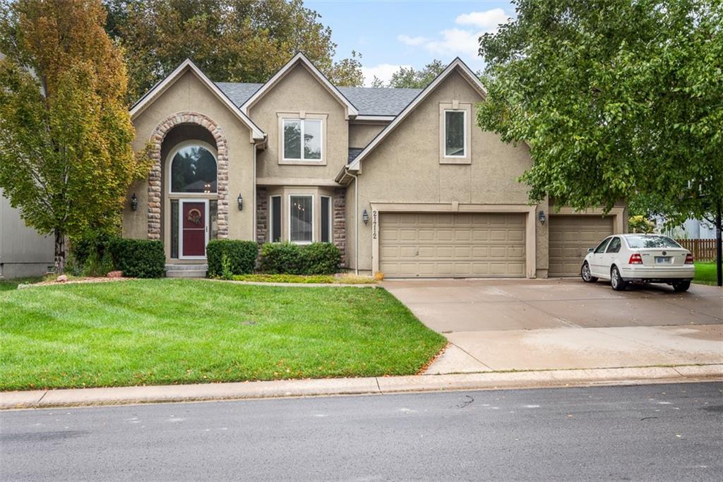 Listing Photo MLS #HMS2575831